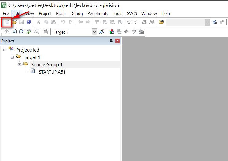 编辑器界面左侧为项目资源管理器，右侧为新建文件窗口