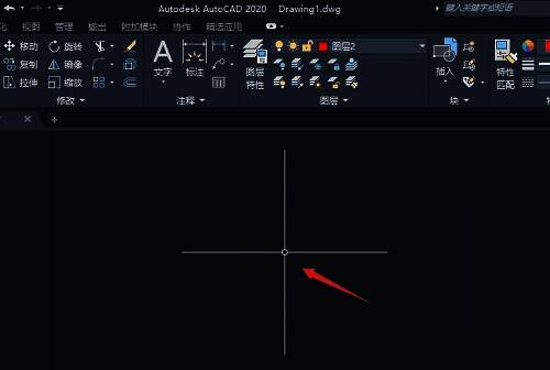 文档界面展示，十字光标尺寸明显变大，便于操作识别