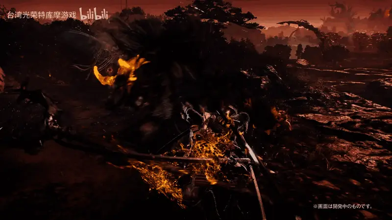 《仁王3》多人对战画面，角色使用枪类武器对抗敌人，场面激烈