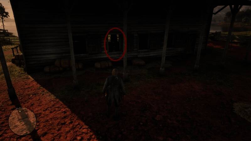 马厩内部视角，三匹不同颜色的马分别站立于各自栏位中