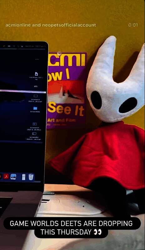 一幅描绘游戏内角色战斗动作的动态概念图，展现出激烈对抗的视觉效果