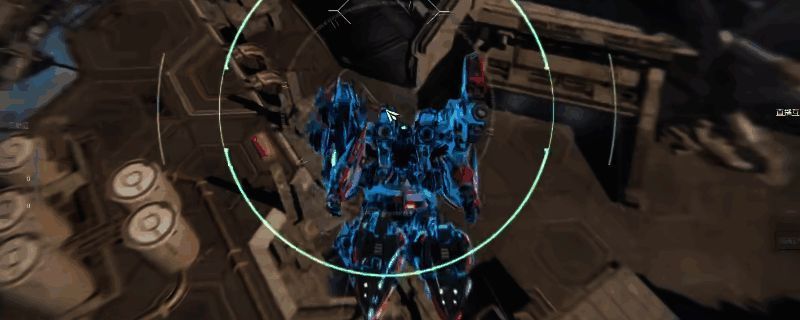 赤霄机甲发动强力近战攻击瞬间，刀光闪烁，敌人被击中特效