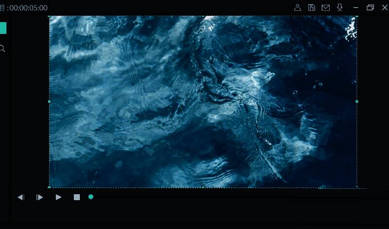 时间轴轨道上的图片调整操作界面截图
