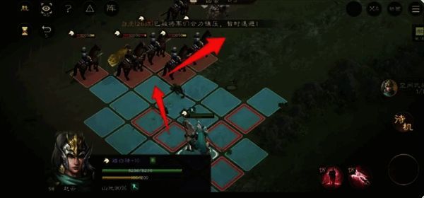 赵云挥舞长枪挡住骑兵，公孙瓒骑马快速逃离战场