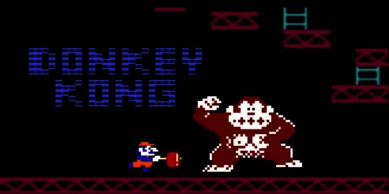 宫本茂在任天堂办公室内构思新游戏机制的工作照