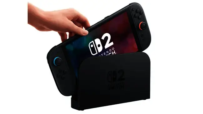 亚马逊网站页面截图，显示Switch 2请求邀请按钮和库存状态信息
