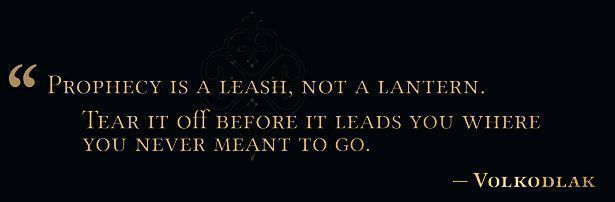 日记本特写镜头，纸张泛黄，字迹潦草却充满情感