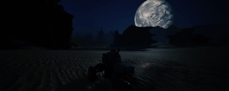 《沙丘：觉醒》游戏中玩家在荒漠环境中采集水源的场景，远处有风力装置和设备