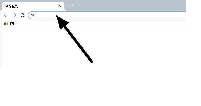 两台电脑同时打开阿里云盘网页端界面，屏幕并列显示登录成功的主页画面