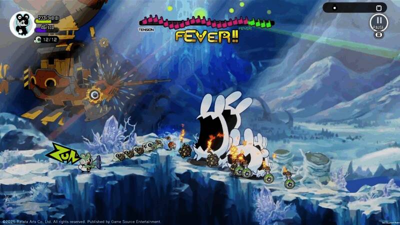 《RATATAN》角色战斗画面展示，技能特效绚丽，界面简洁但略显紧凑