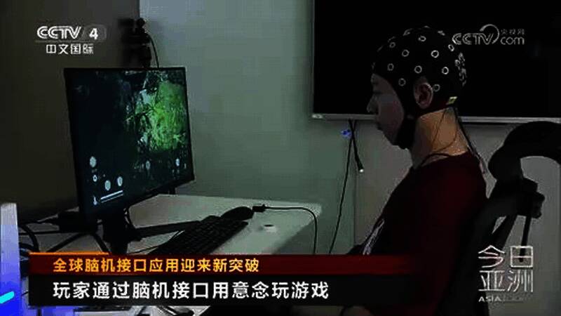 《黑神话：悟空》角色战斗场景截图