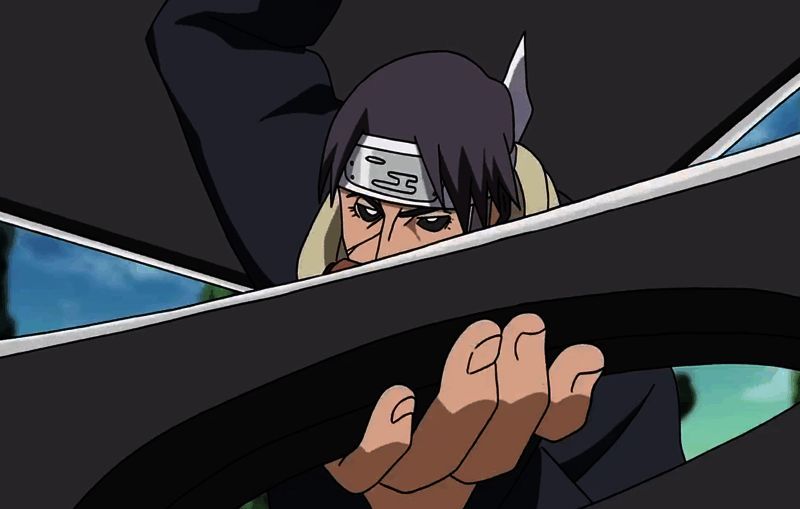 特洛伊使用忍具配合磁遁，敌人被牢牢吸引