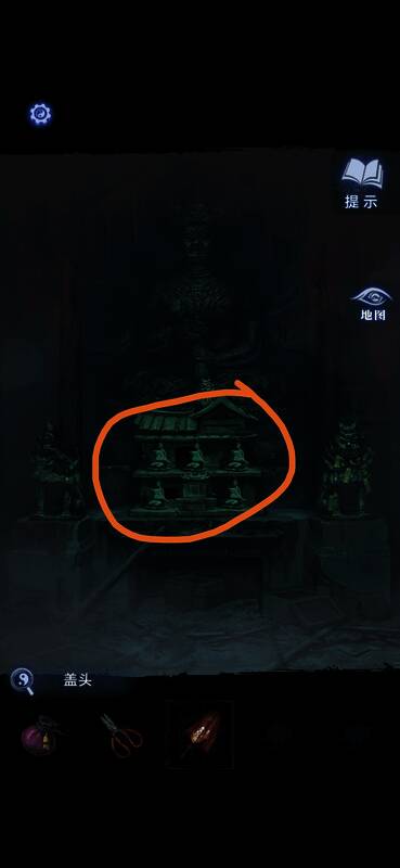 玩家观察木牌信息，准备调整雕像位置