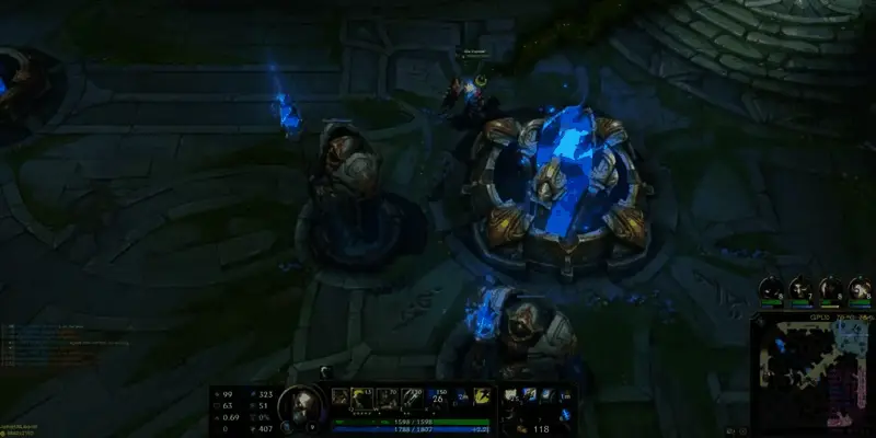 英雄联盟对线激烈，战斗节奏紧凑快速