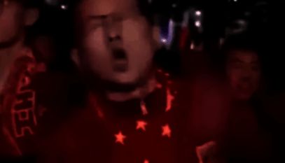 退钱哥表情包，配图‘球迷内心真实写照’