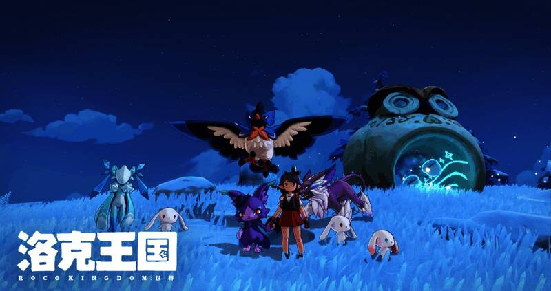 精灵对战界面展示，双方精灵激烈交锋