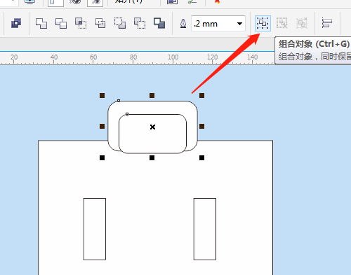组合后的图形被移动到背景层的效果展示