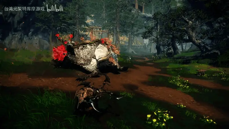 变形棍第二形态展示，武器变为双节棍样式，动作更具爆发力