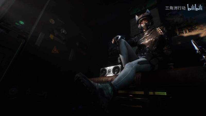 整体外观动态效果演示，从站姿到移动皆充满视觉震撼力