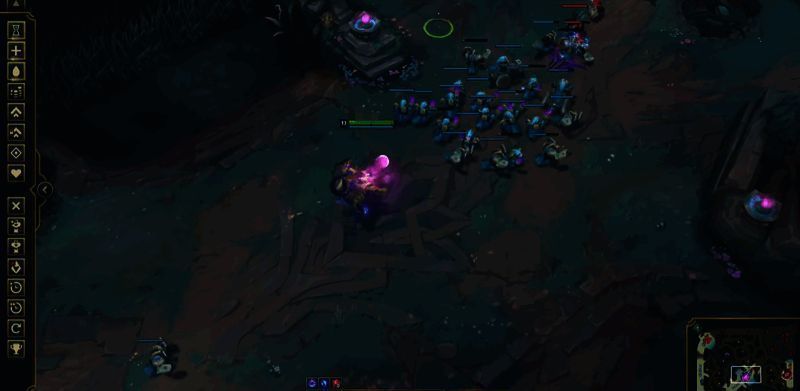 维克兹释放终极技能，手中凝聚出一道炽白能量光线，直指前方敌人