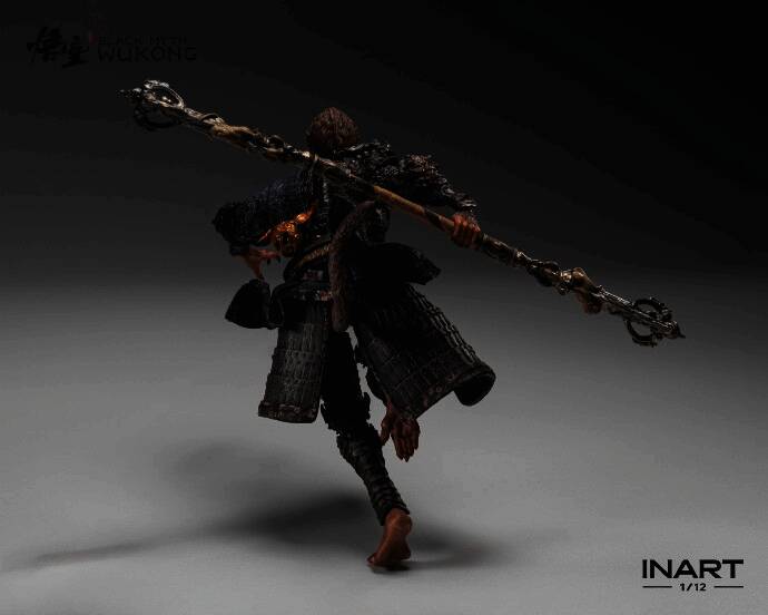 天命人半身像视角，背景虚化突出人物气质，极具收藏价值