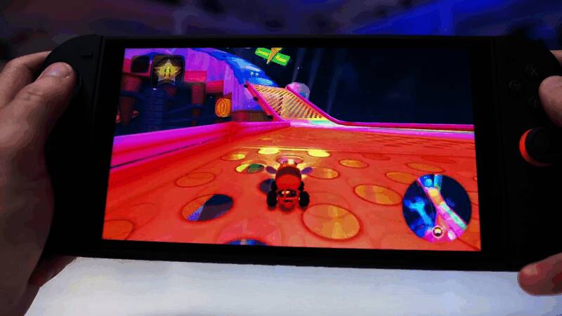 Switch 2屏幕在低亮度环境下的可视性表现