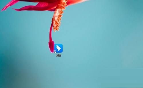 钉钉电脑版界面截图，展示聊天窗口中的文件列表