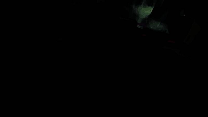 战地实验室任务场景，角色与队友协同作战