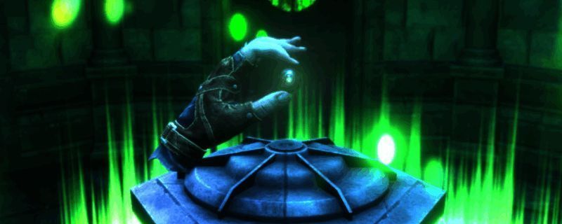 《神偷VR：暗影传承》游戏封面图，展现主角潜行于黑暗中的场景