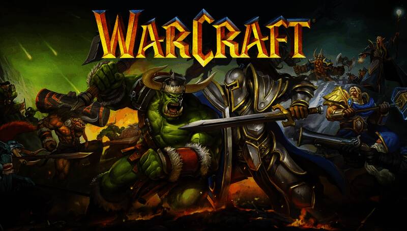 三款魔兽争霸系列游戏封面拼图，包括初代、二代和三代重制版