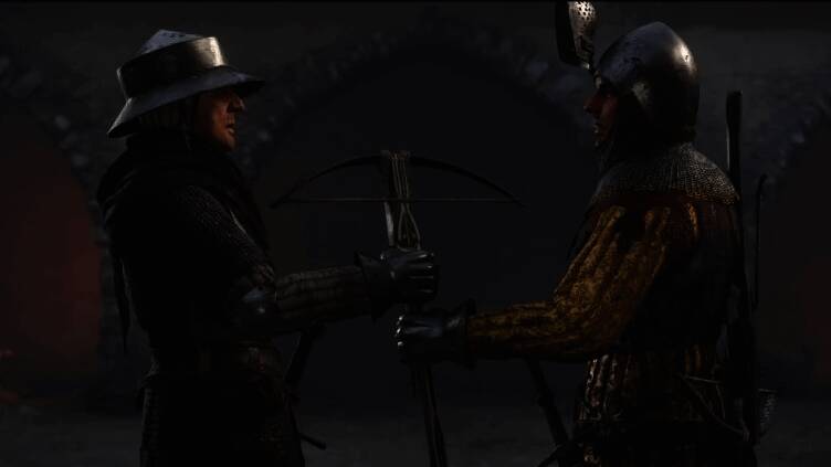 《天国：拯救2》电影剪辑版宣传海报，画面展现主角手持武器在战场上的英姿