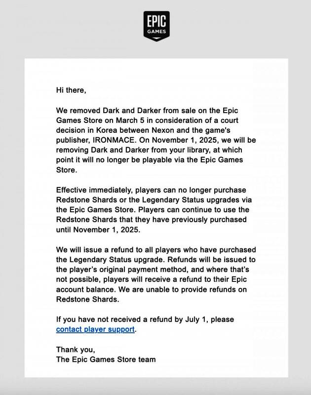 玩家角色在地下城中战斗的画面，展示游戏核心玩法场景