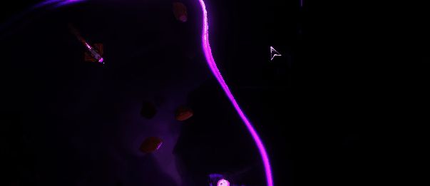 多个敌人同时进攻，玩家需巧妙应对多线作战压力