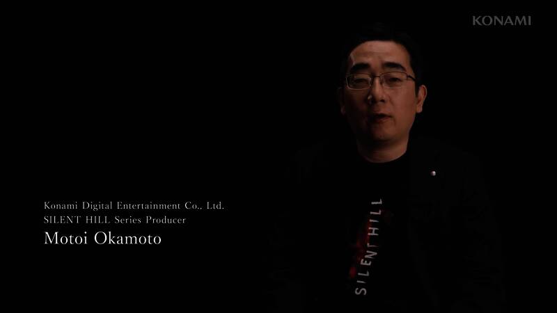 《寂静岭f》制作人冈本基接受采访的画面截图