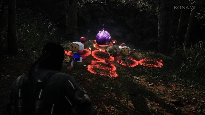 多人模式Fox Hunt中玩家潜伏于草丛等待时机的画面