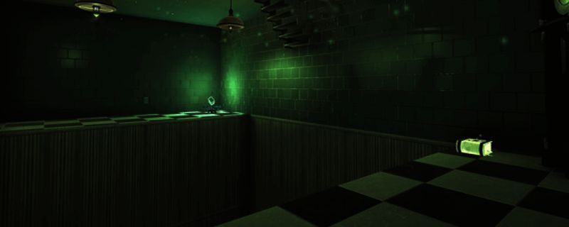 游戏封面图展示了一位神秘角色手持古老武器，背景为暗色调的幻想世界