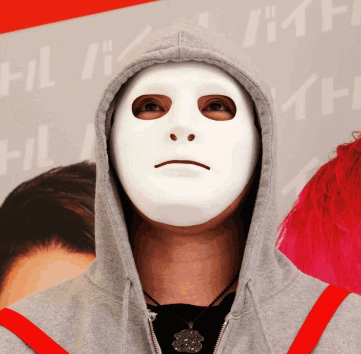 日本网红主播拉斐尔正面回应购买黄牛机行为