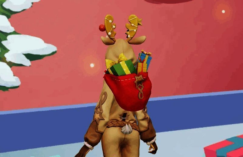 圣诞主题时装【驯鹿奇缘】展示图，角色身穿可爱驯鹿装扮