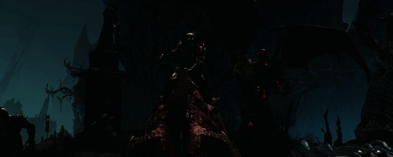 游戏内角色手持武器准备战斗的画面，背景可见未来科技风格的战场环境