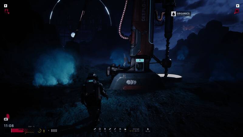 夜晚下的异星营地，光影交错，氛围神秘