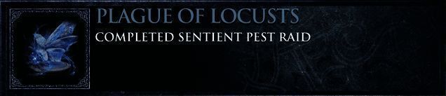 Boss战画面，慧心虫张开巨大的翅膀，眼中闪烁红光，背景为昏暗洞穴环境