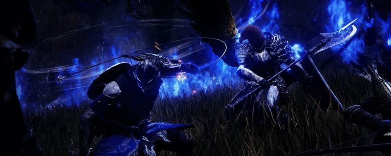 游戏界面展示角色成长系统，经验条已达到满级状态