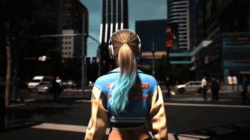 夜晚城市街头，主角躲避敌人巡逻的惊险画面