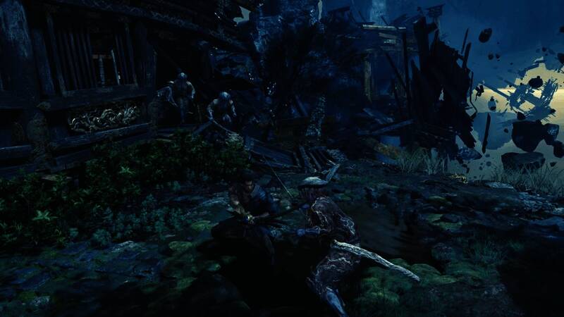 敌人种类多样，包括持刀武士、重型铠甲兵及神秘魔物