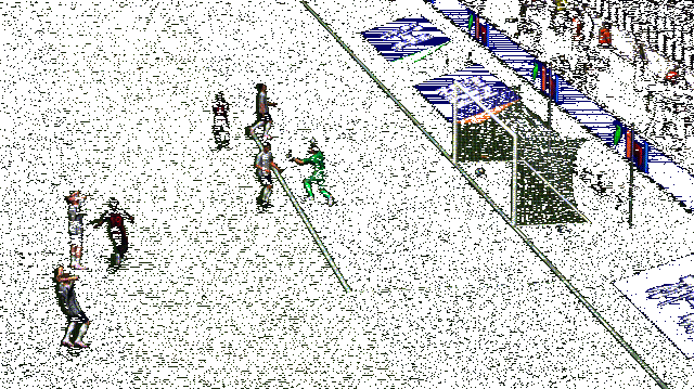 比赛中瓜迪奥拉长传调度画面，展示空中传球精准度