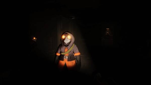 玩家角色手持武器警戒，背后是昏暗不明的车厢环境