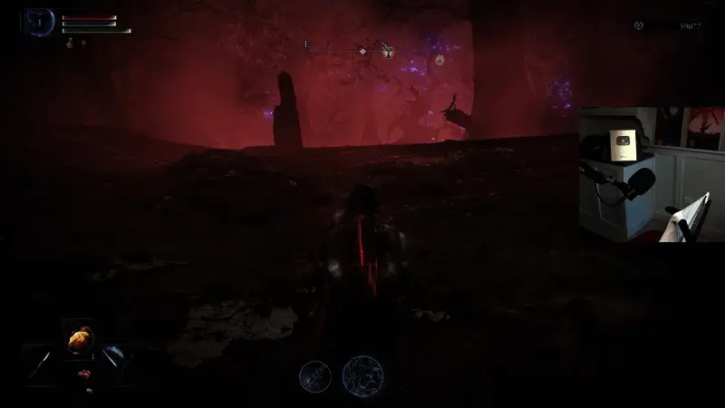 Youwy使用冷气之雾触发隐身效果，躲避夜王致命一击的战术画面