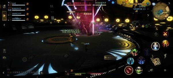 Boss释放青磷放射技能时的全屏特效画面，地面呈现红色预警区域