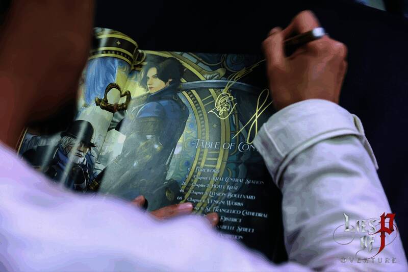 游戏总监崔智远致辞，向中国玩家表达诚挚谢意