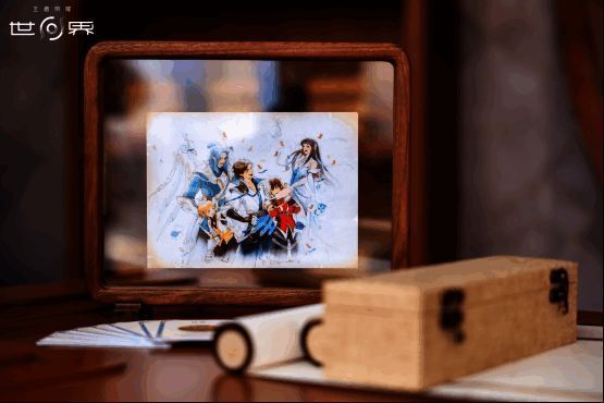 玩家在展区寻找隐藏道具，认真比对任务提示